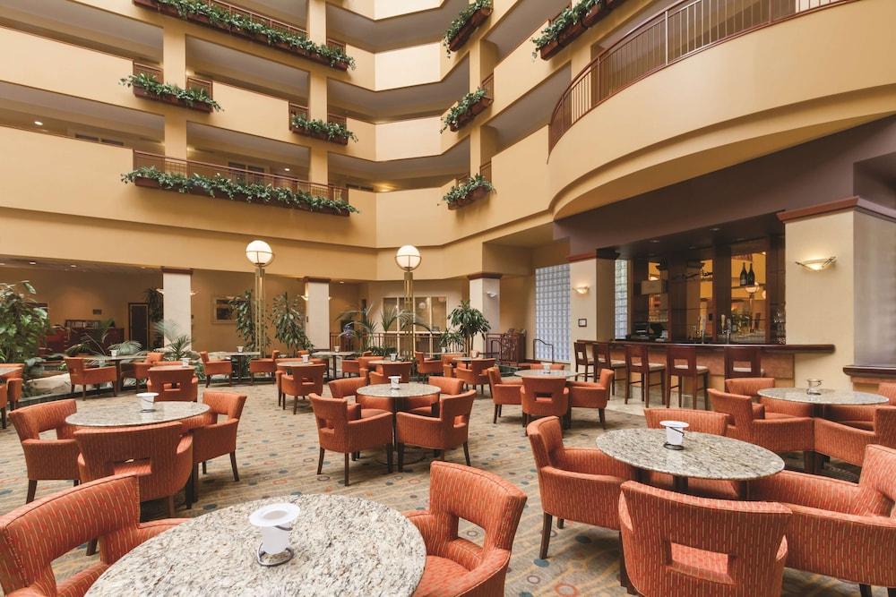 Embassy Suites By Hilton Portland Airport Luaran gambar