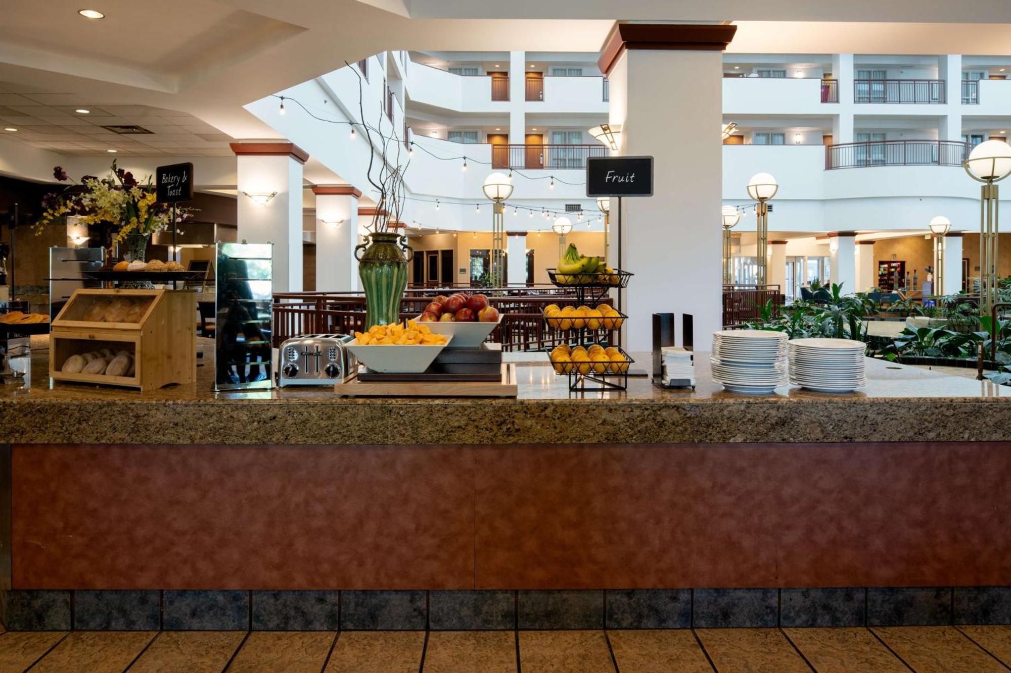 Embassy Suites By Hilton Portland Airport Luaran gambar